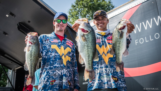 Martin's mega sack leads Bassmaster Open on Florida's Lake Okeechobee